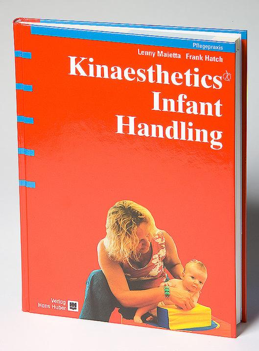 Kinaesthetics Infant Handling Bild anzeigen